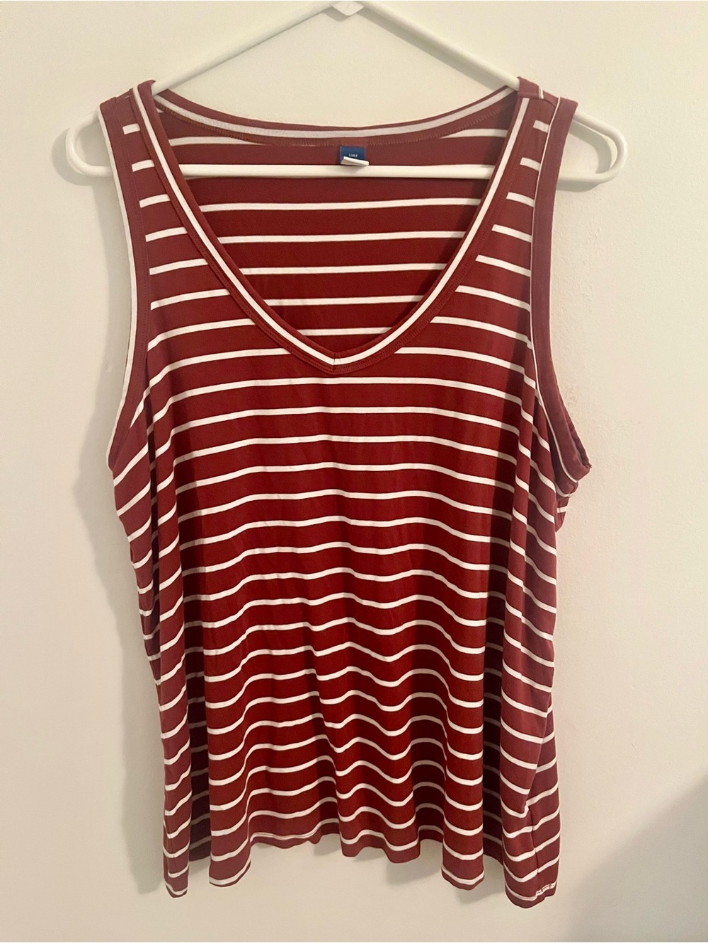 Old Navy Luxe Striped V-Neck Tank - Rust & White